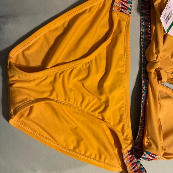 Becca ladies 2 piece bikini set size large - Picture 8 of 9